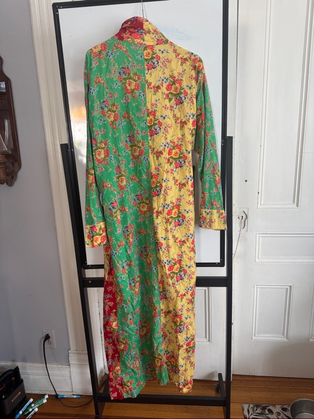 Vintage Smithsonian Institution Patchwork Floral Cotton Robe - M - Picture 2 of 4